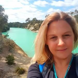 Meet your Posher, Libby